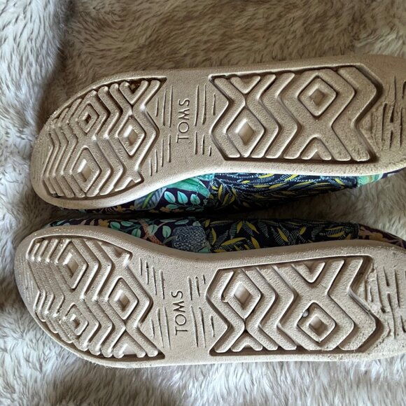 TOMS Liberty of London Print Alpargatas - Picture 5 of 5